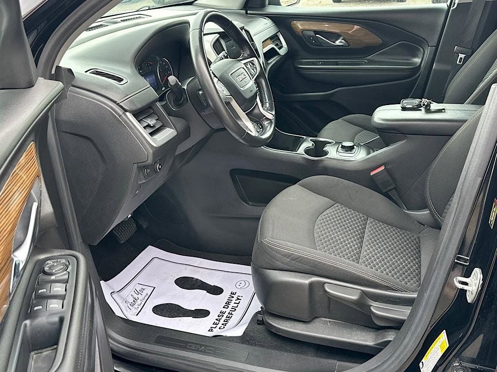 Used 2020 GMC Terrain SLE FWD image 13