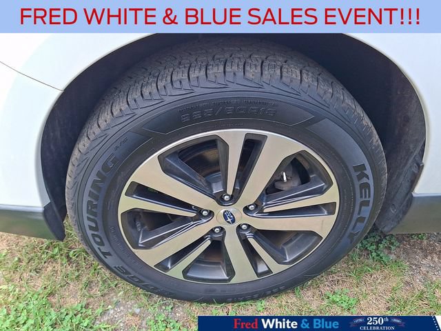 Used 2018 Subaru Outback 2.5i Limited AWD/4WD image 4