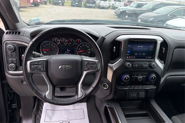 Used 2022 Chevrolet Silverado 1500 LT Trail Boss AWD/4WD image 12