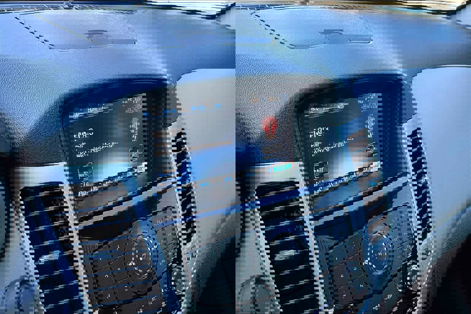 Used 2014 Chevrolet Cruze Eco image 27