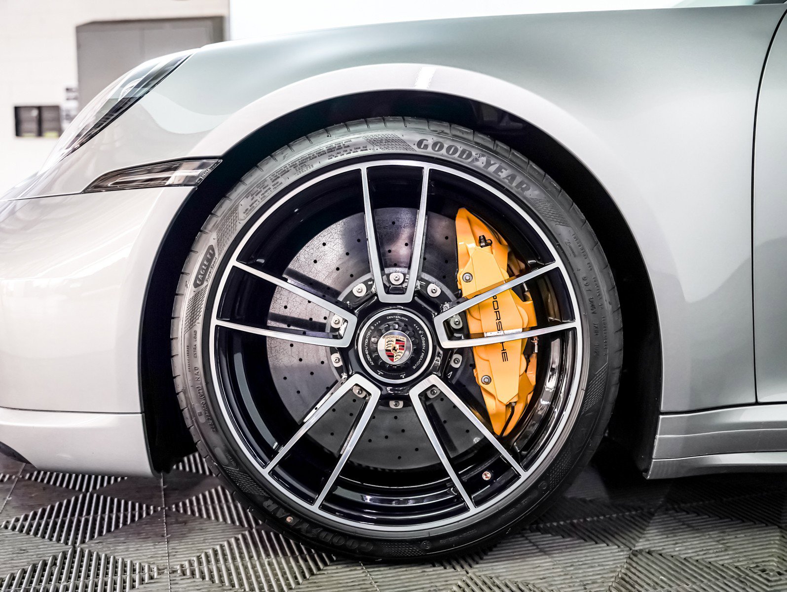 Used 2021 Porsche 911 Turbo S image 14