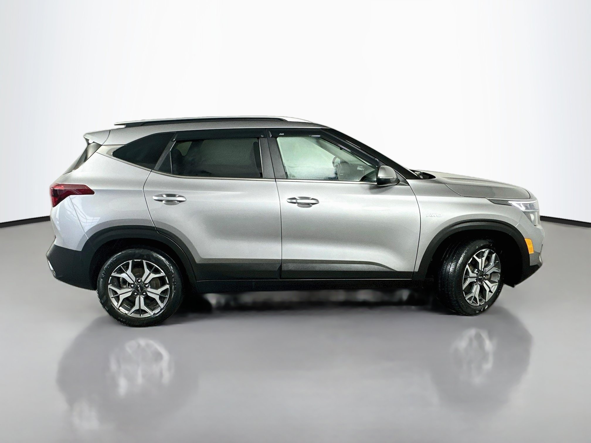 Used 2022 Kia Seltos EX AWD/4WD image 8