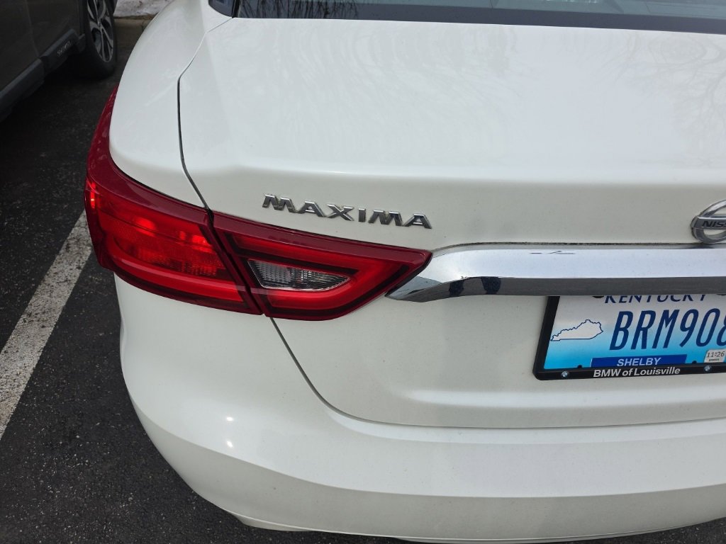Used 2017 Nissan Maxima 3.5 S image 2