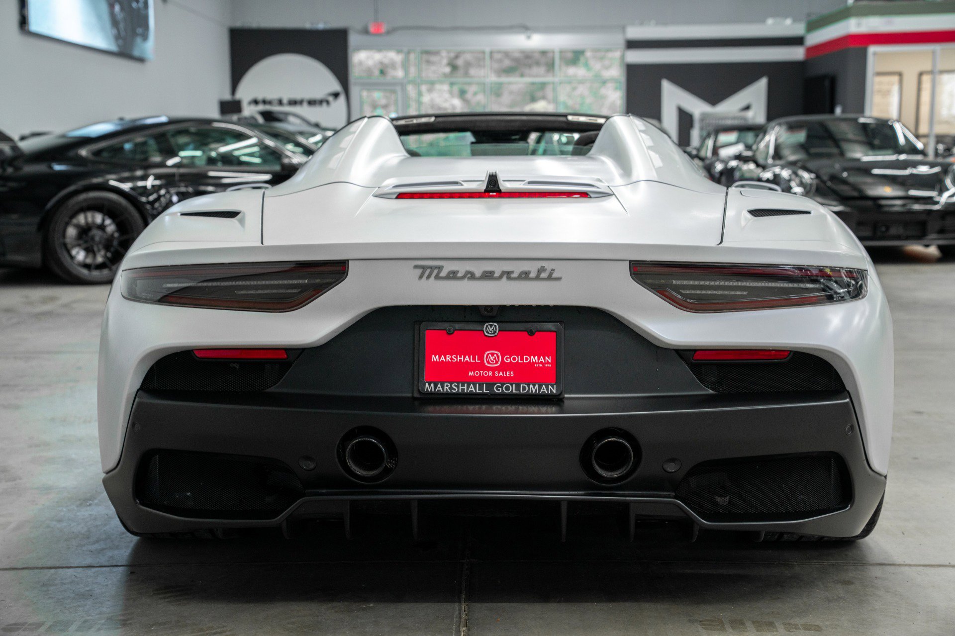 Used 2023 Maserati MC20 Spyder RWD image 7