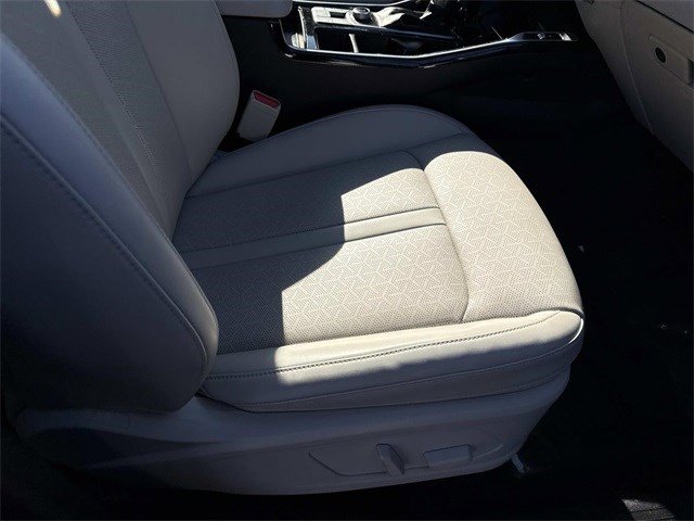 Used 2022 Kia Sorento SX image 10