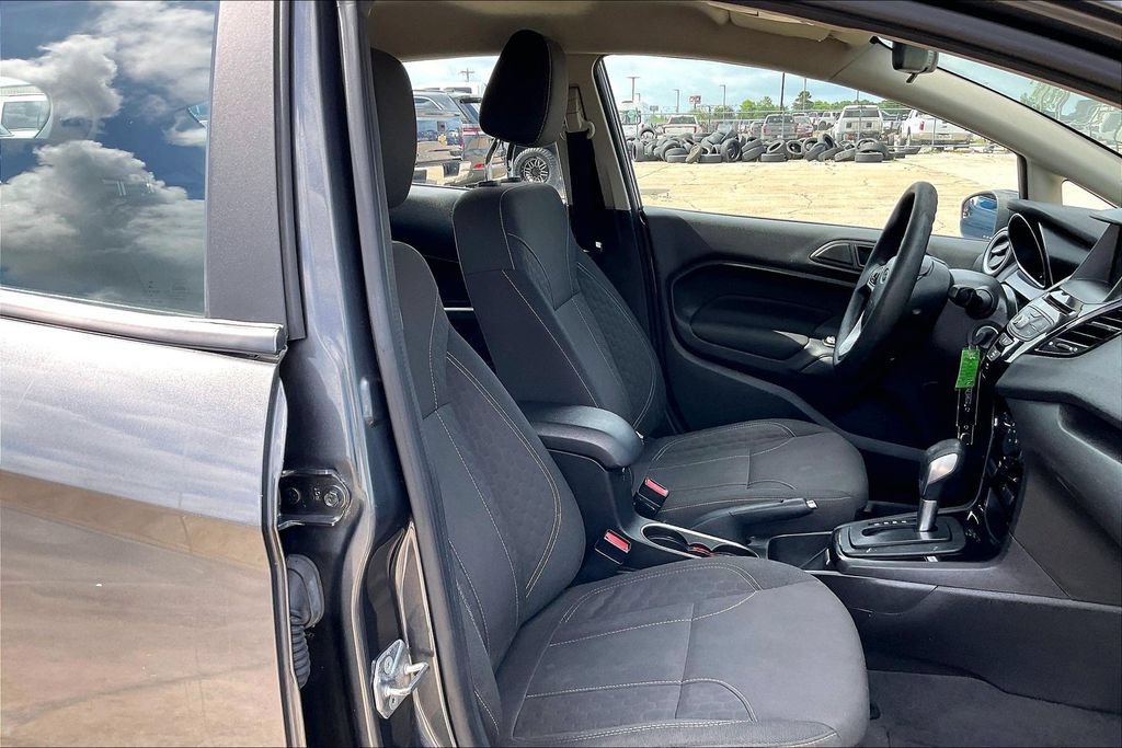 Used 2019 Ford Fiesta SE w/ Equipment Group 201A FWD image 30