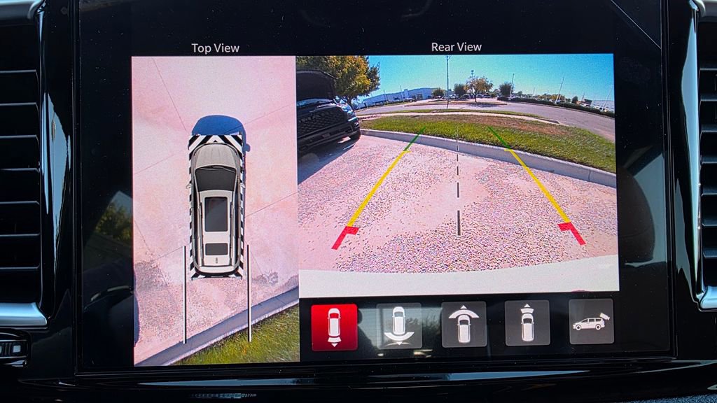 New 2026 Chrysler Pacifica Pinnacle image 38