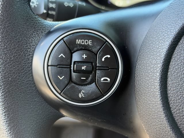 Used 2020 Kia Soul S FWD image 24