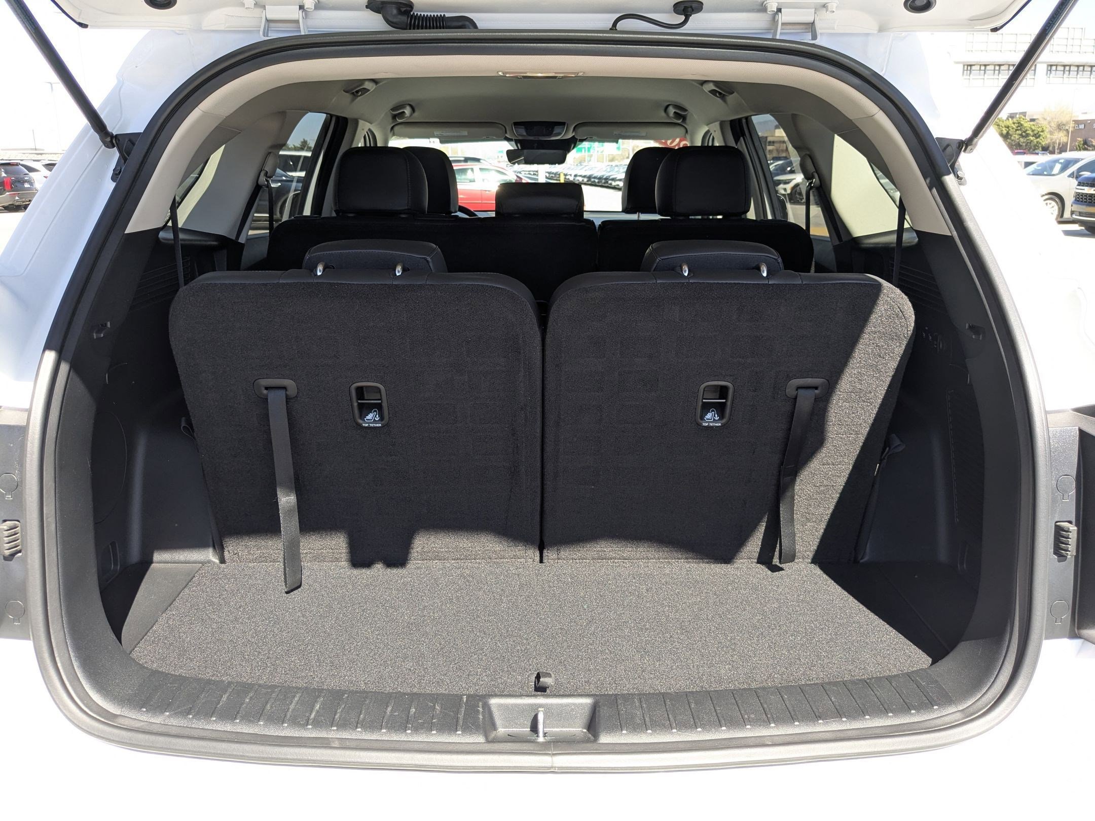 Certified 2025 Kia Sorento S image 31