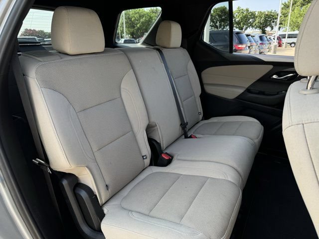 Used 2023 Chevrolet Traverse LS FWD image 33