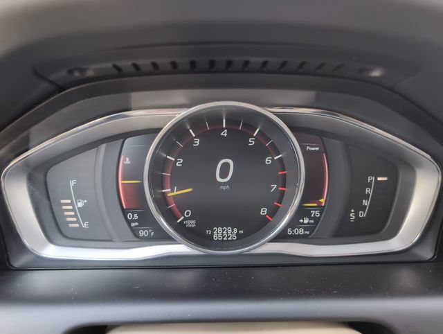 Used 2016 Volvo XC60 T5 Premier w/ Proximity Package AWD/4WD image 22