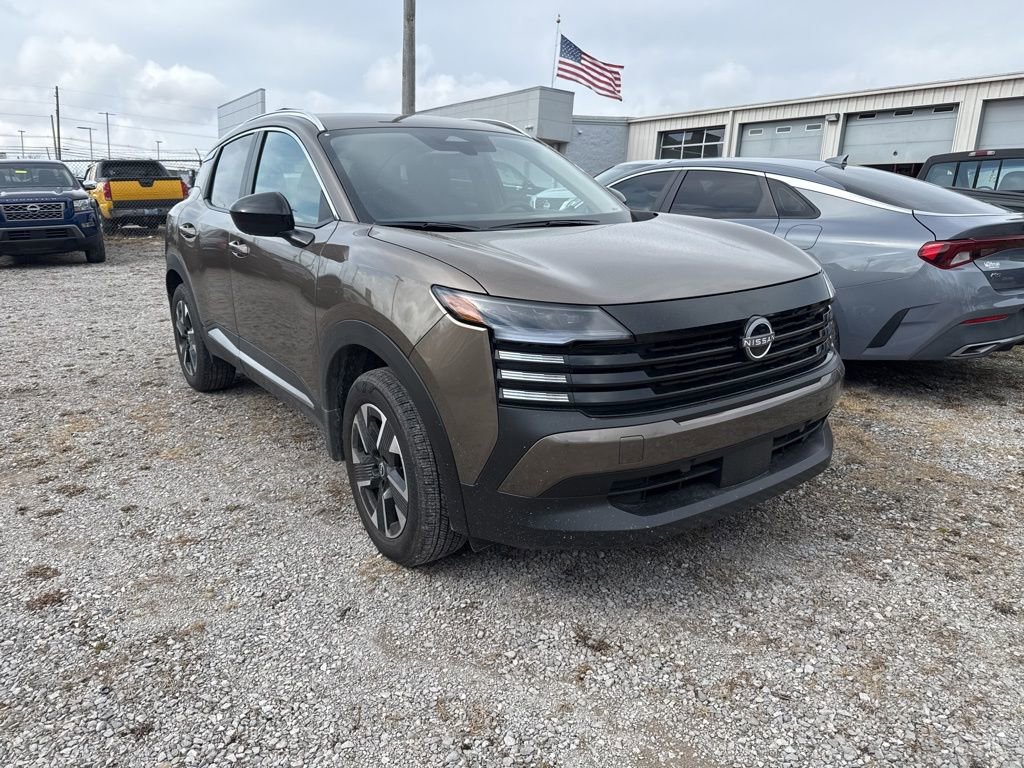 Used 2026 Nissan Kicks SV w/ Cold Weather Package image 3