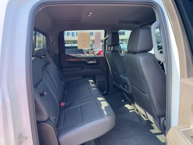 Used 2025 Chevrolet Silverado 1500 LT AWD/4WD image 10