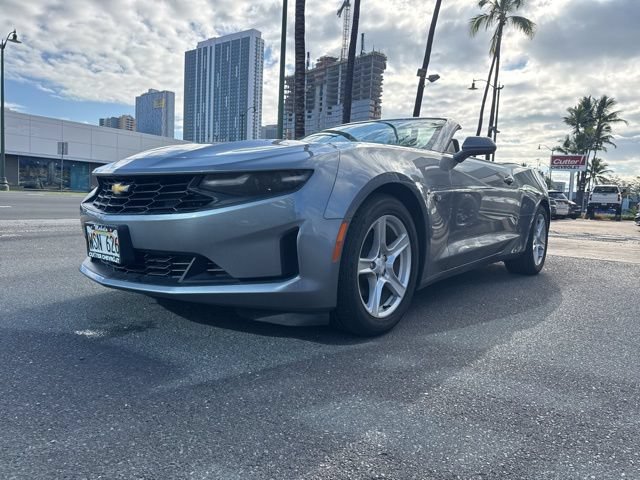 Used 2022 Chevrolet Camaro LT RWD image 3