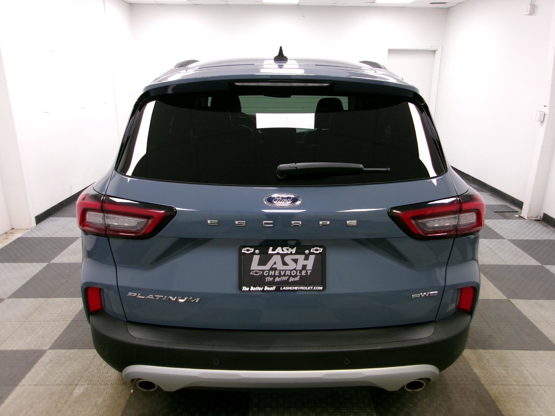 Used 2024 Ford Escape Platinum AWD/4WD image 13