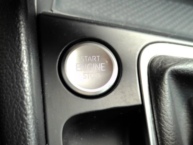 Used 2022 Volkswagen Jetta SEL FWD image 46