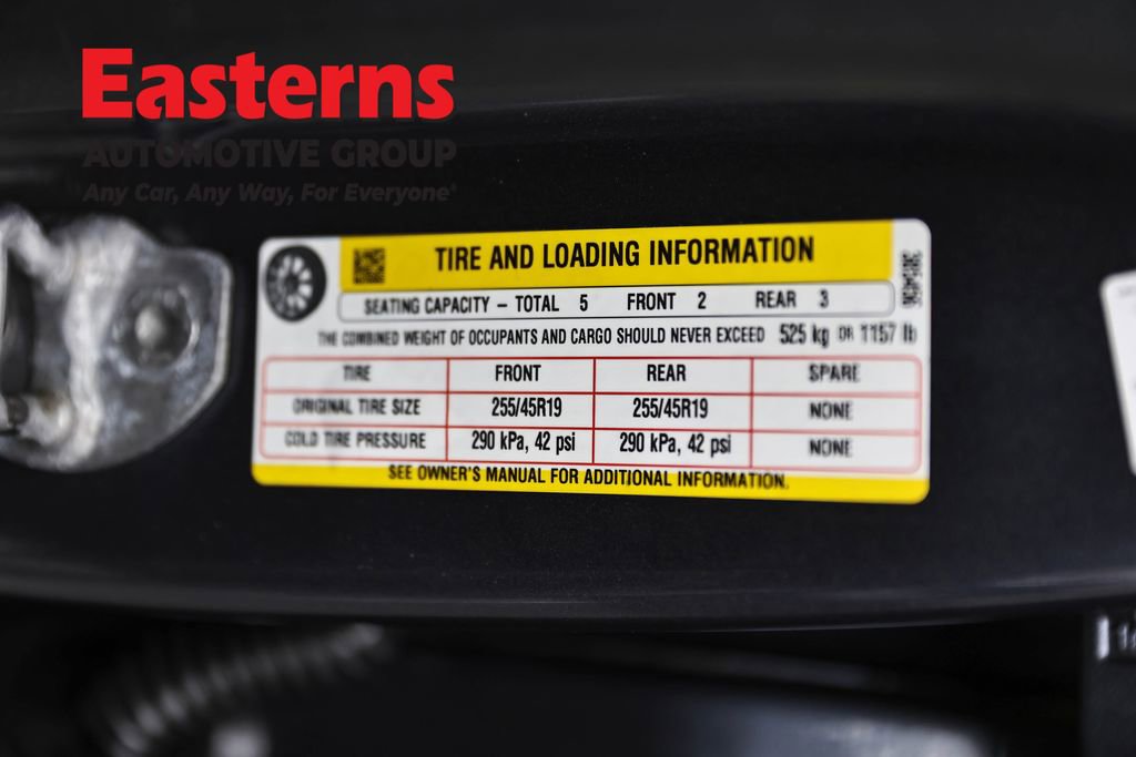 Used 2022 Tesla Model Y Long Range image 32