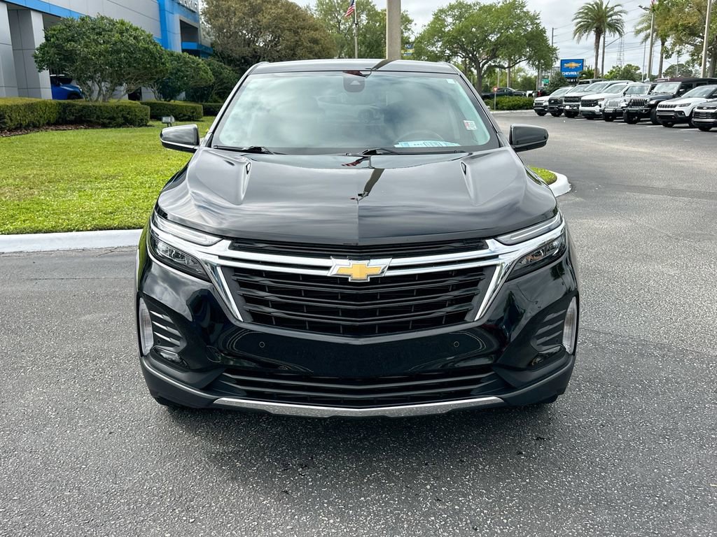 Used 2024 Chevrolet Equinox LT FWD image 2
