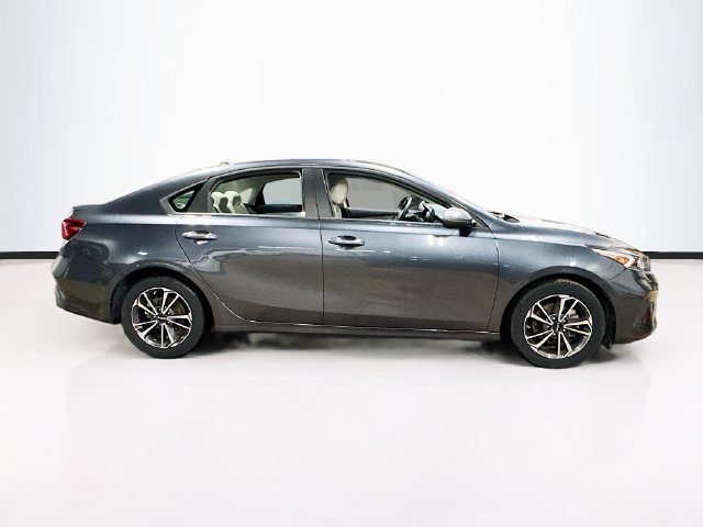 Certified 2023 Kia Forte LXS w/ LXS Technology Package FWD image 8