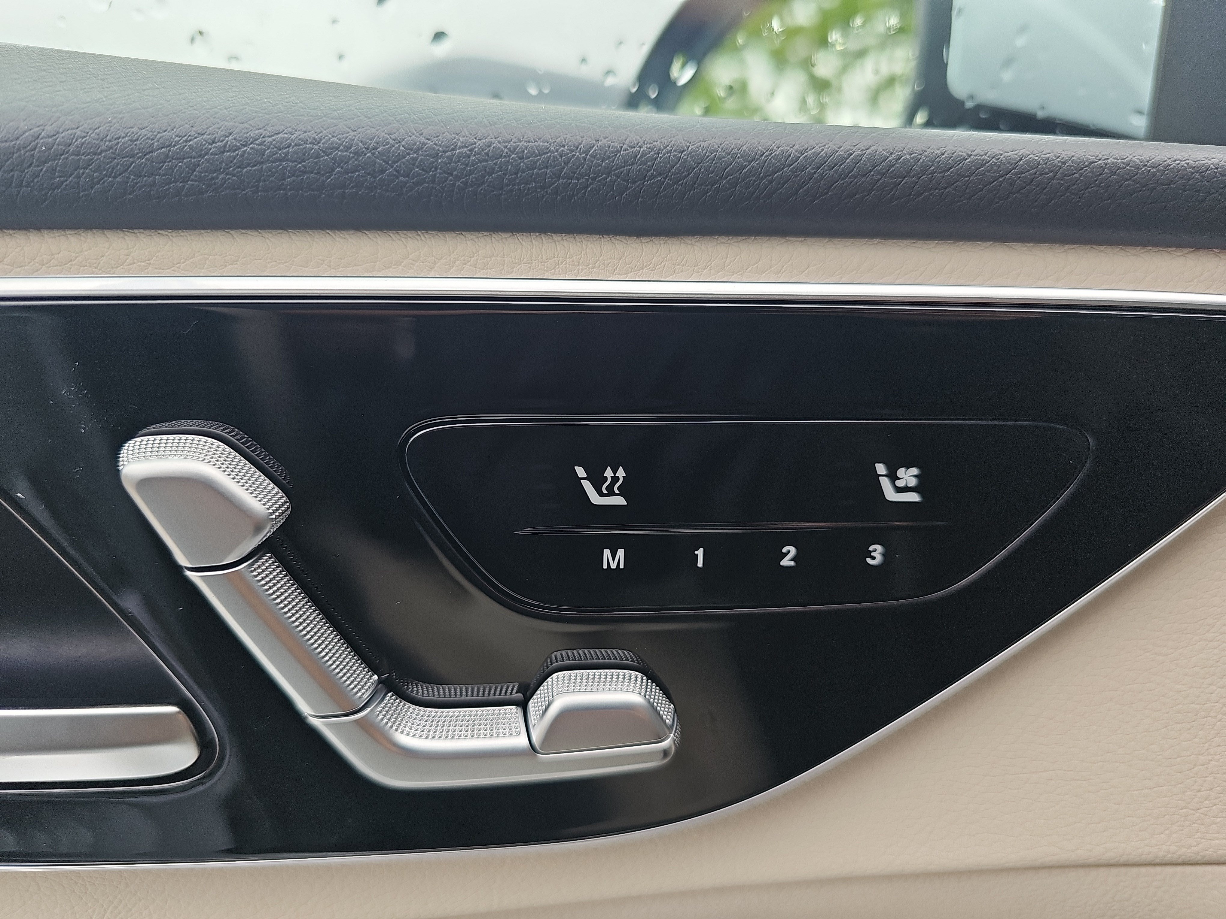 New 2026 Mercedes-Benz C 300 Sedan image 30
