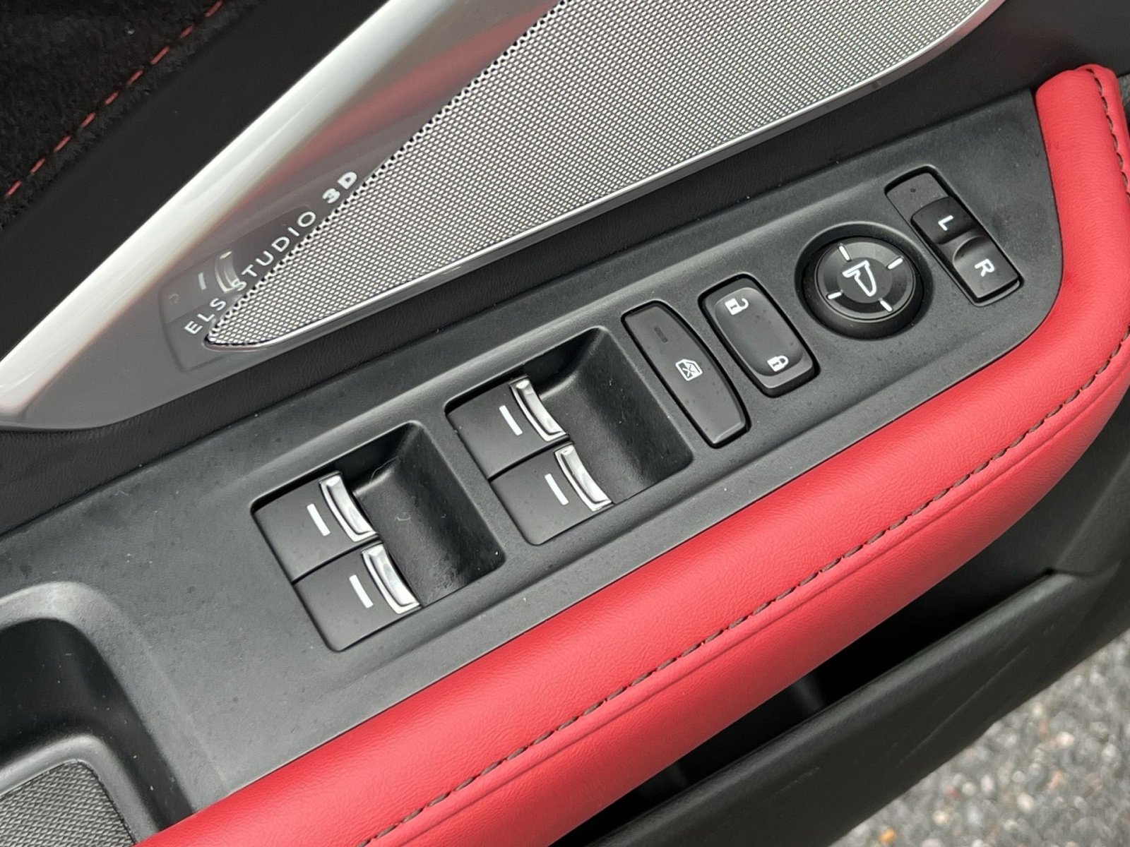 Used 2025 Acura RDX A-Spec image 13