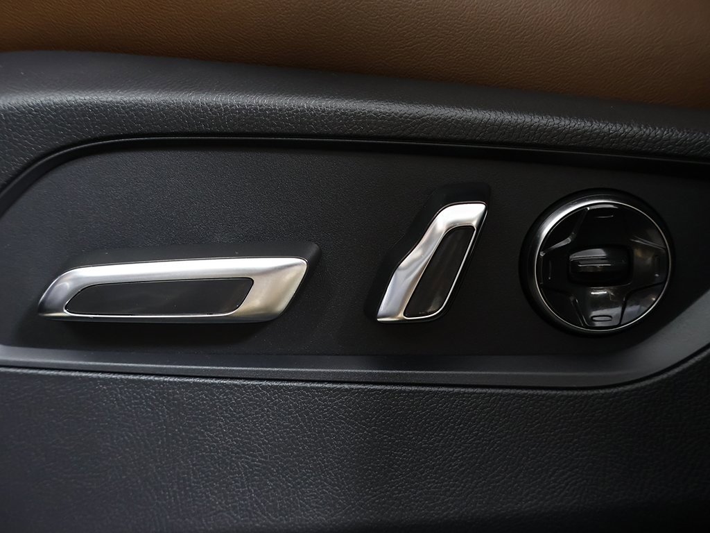 Used 2024 Acura MDX SH-AWD w/ Advance Package image 36