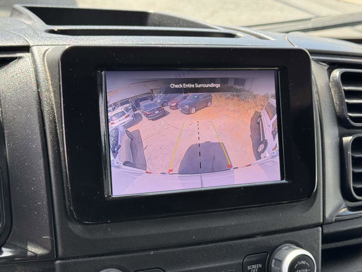 Used 2025 RAM ProMaster 2500 w/ Convenience Group FWD image 30