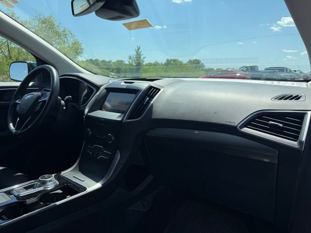 Used 2020 Ford Edge SEL w/ Convenience Package AWD/4WD image 13