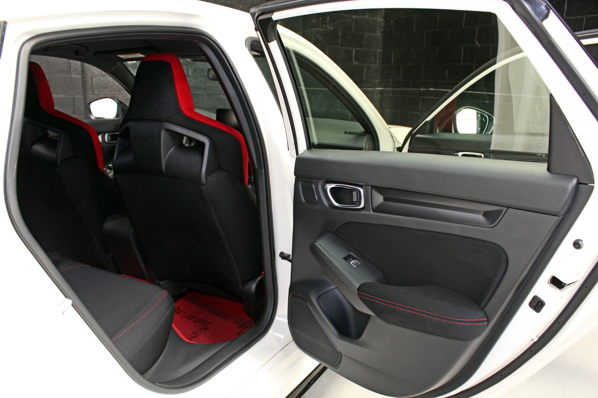 Used 2024 Honda Civic Type R image 55