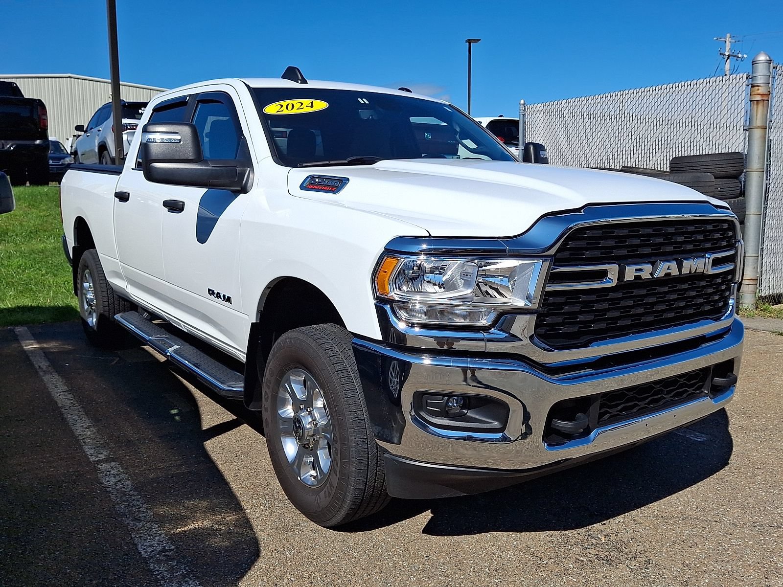 Used 2024 RAM 2500 Big Horn w/ Bed Utility Group AWD/4WD image 1