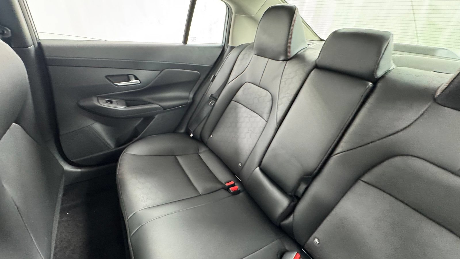 New 2026 Nissan Sentra SR w/ SR Premium Package FWD image 14