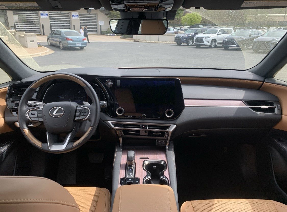 Certified 2025 Lexus RX 350 Premium w/ Accessory Package (Z1) image 30