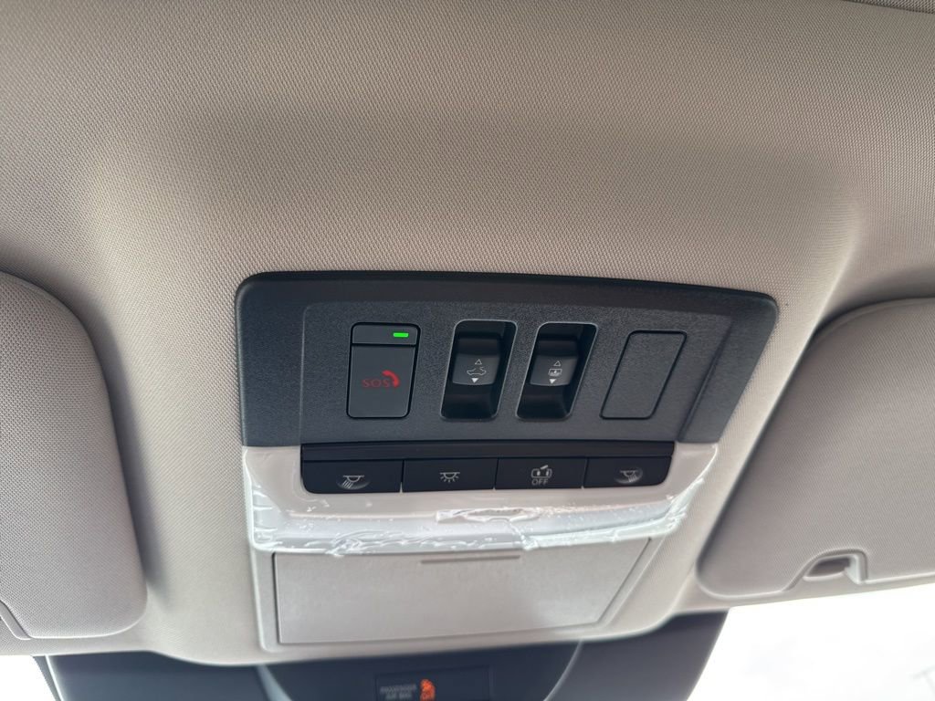 New 2026 Nissan Pathfinder Platinum image 23