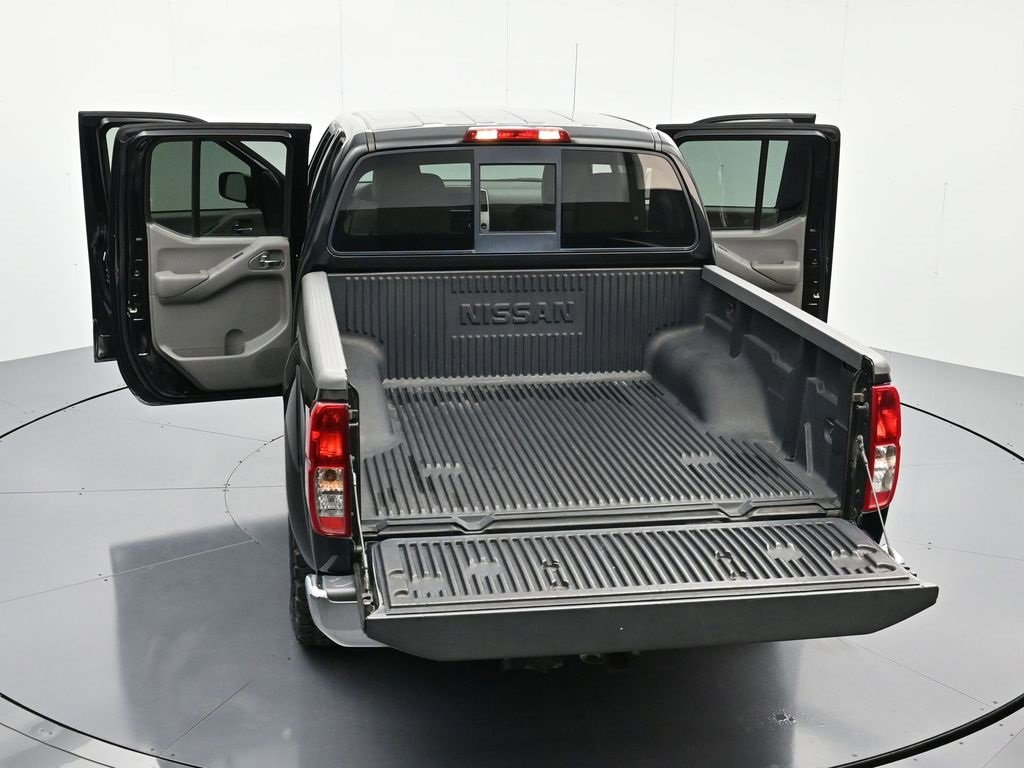 Used 2019 Nissan Frontier SV image 43