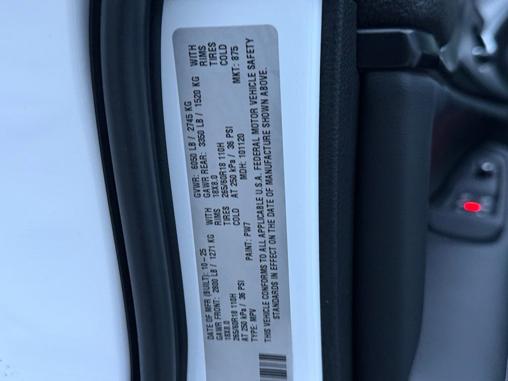 New 2025 Jeep Grand Cherokee Laredo X w/ Luxury Tech Group I image 25