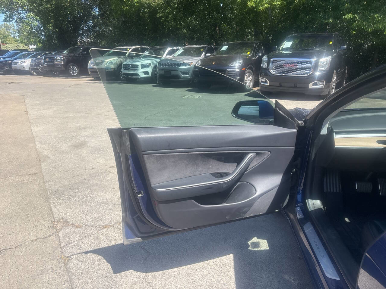 Used 2019 Tesla Model 3 Long Range image 9