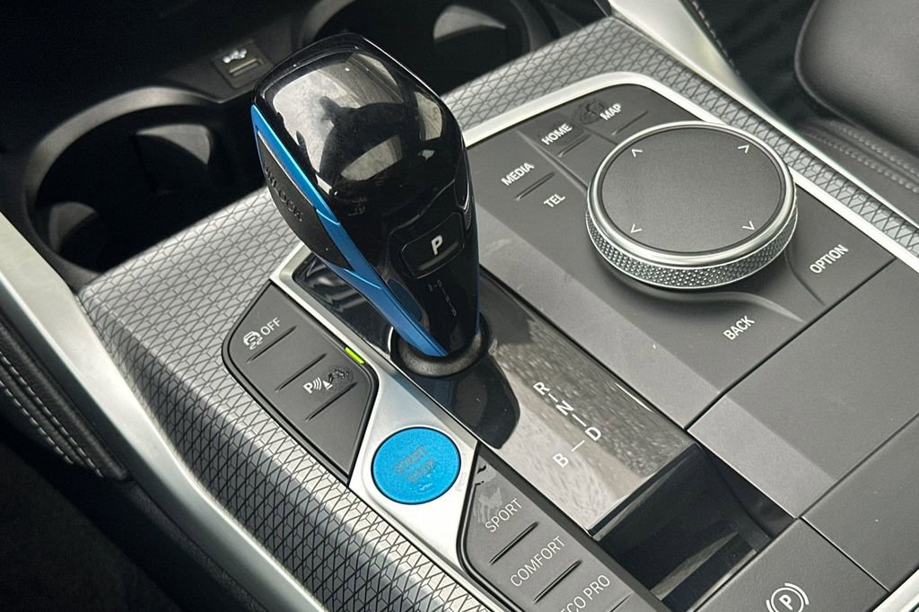 Used 2023 BMW i4 eDrive40 w/ M Sport Package image 20