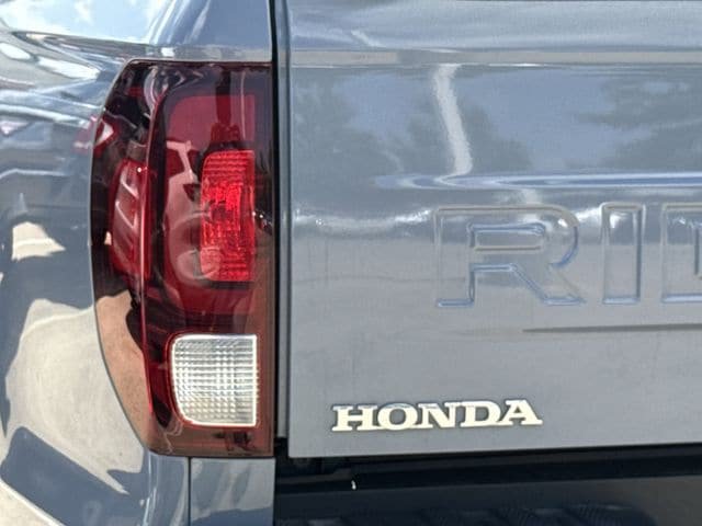 Used 2024 Honda Ridgeline Black Edition image 6