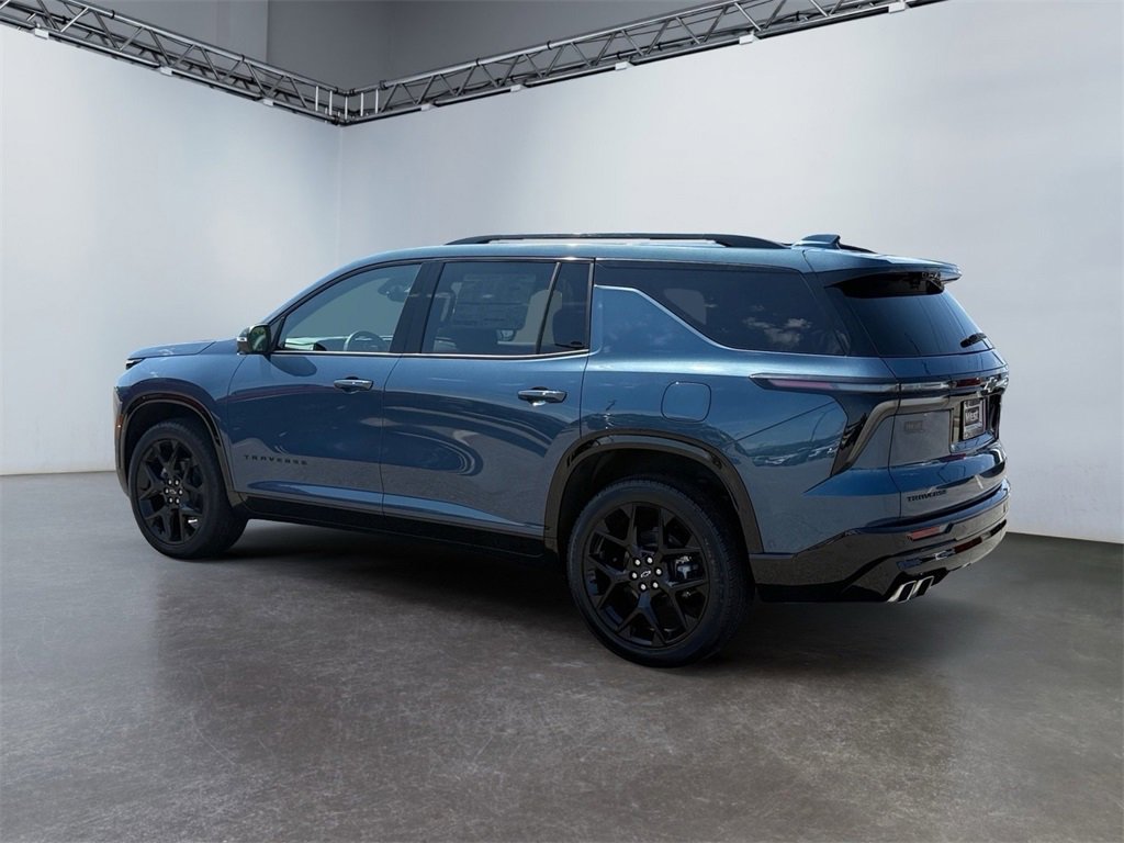 New 2026 Chevrolet Traverse RS w/ LPO, Floor Liner Package image 5