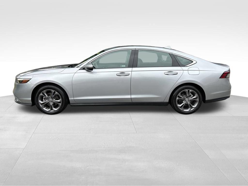Used 2023 Honda Accord EX video 2
