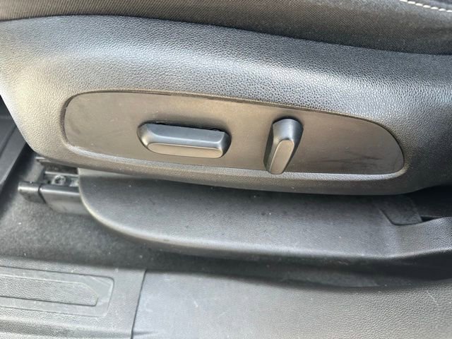 Used 2018 GMC Acadia SLE AWD/4WD image 27