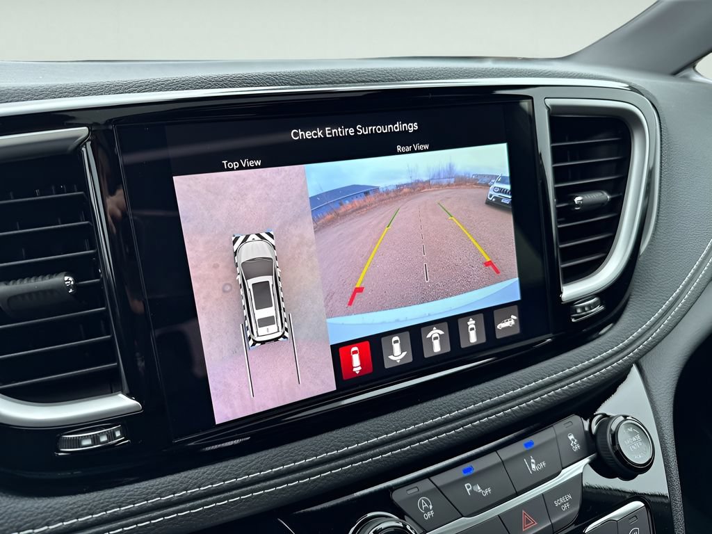 New 2026 Chrysler Pacifica Select AWD/4WD image 29