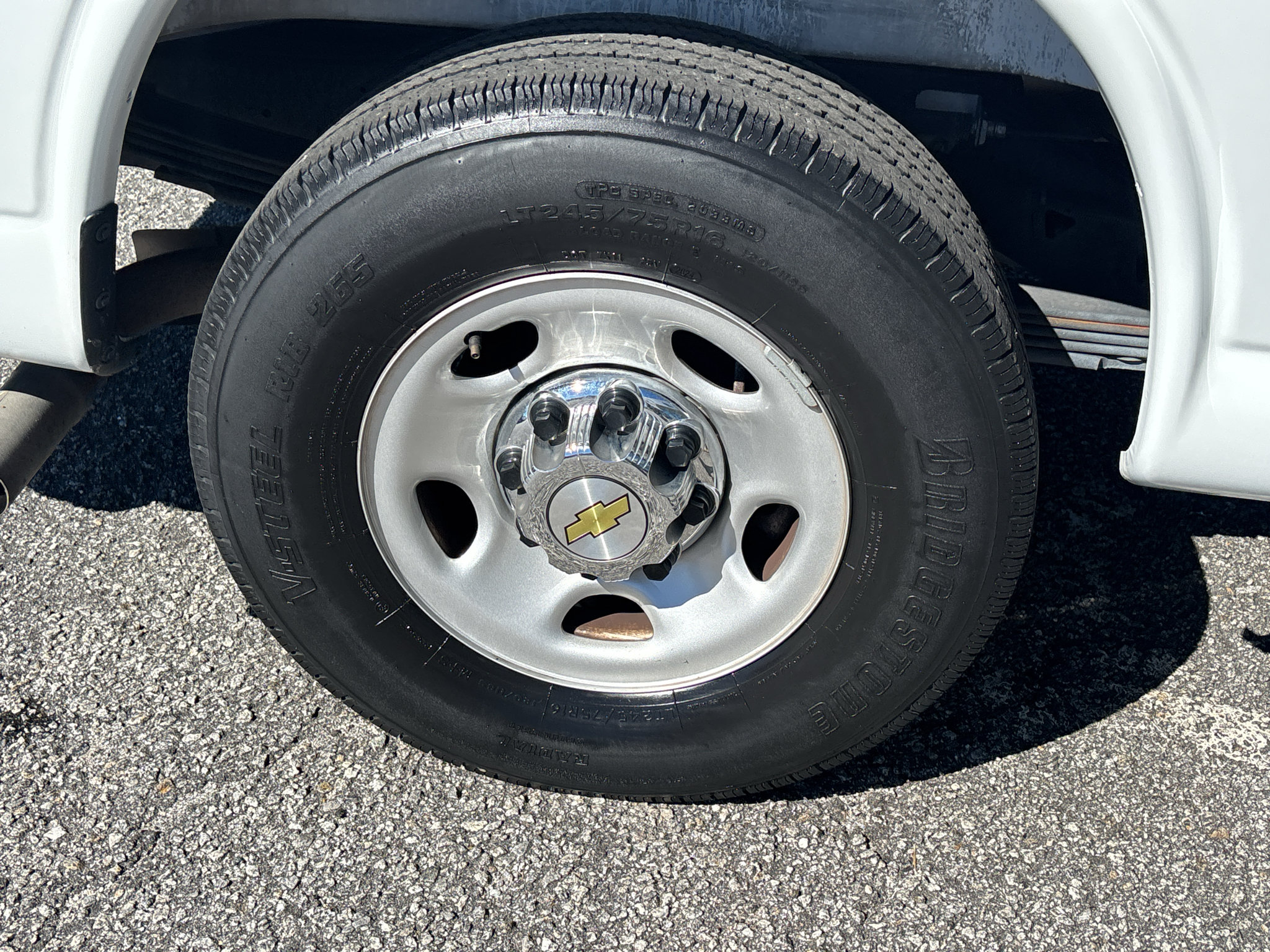 Used 2025 Chevrolet Express 3500 LT w/ LT Preferred Equipment Group RWD image 26