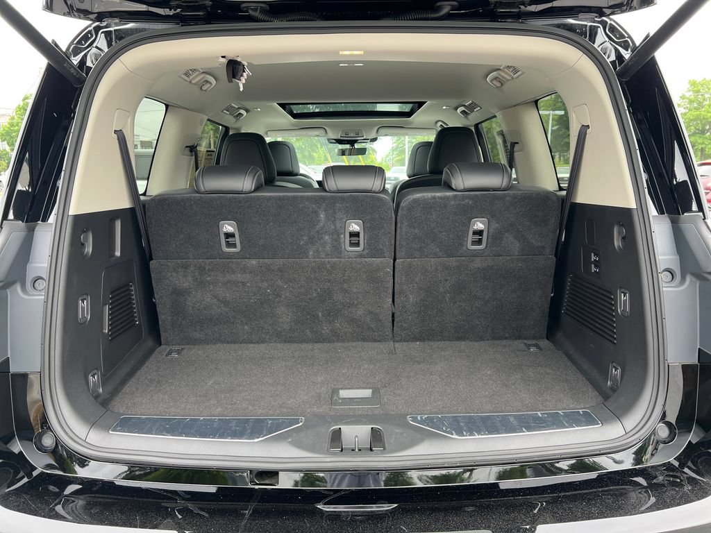 Certified 2025 INFINITI QX80 Pure AWD/4WD image 23