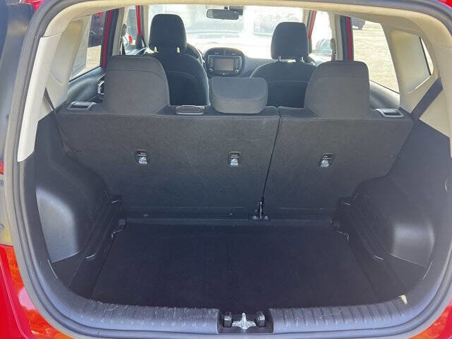 Used 2020 Kia Soul S image 11
