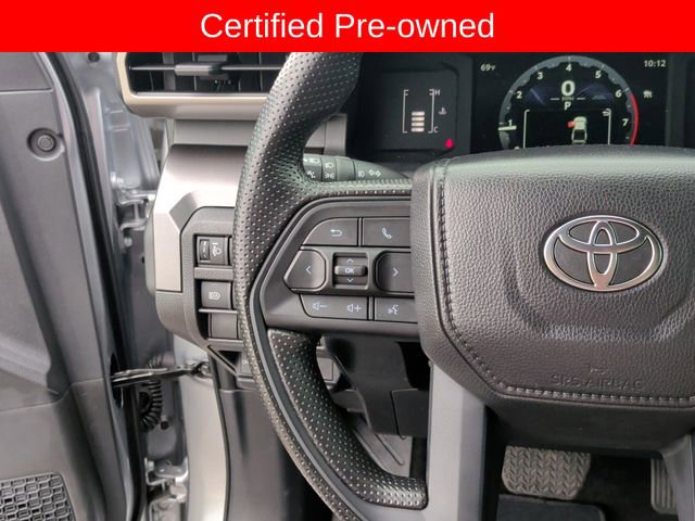 Certified 2025 Toyota Tacoma SR5 AWD/4WD image 16