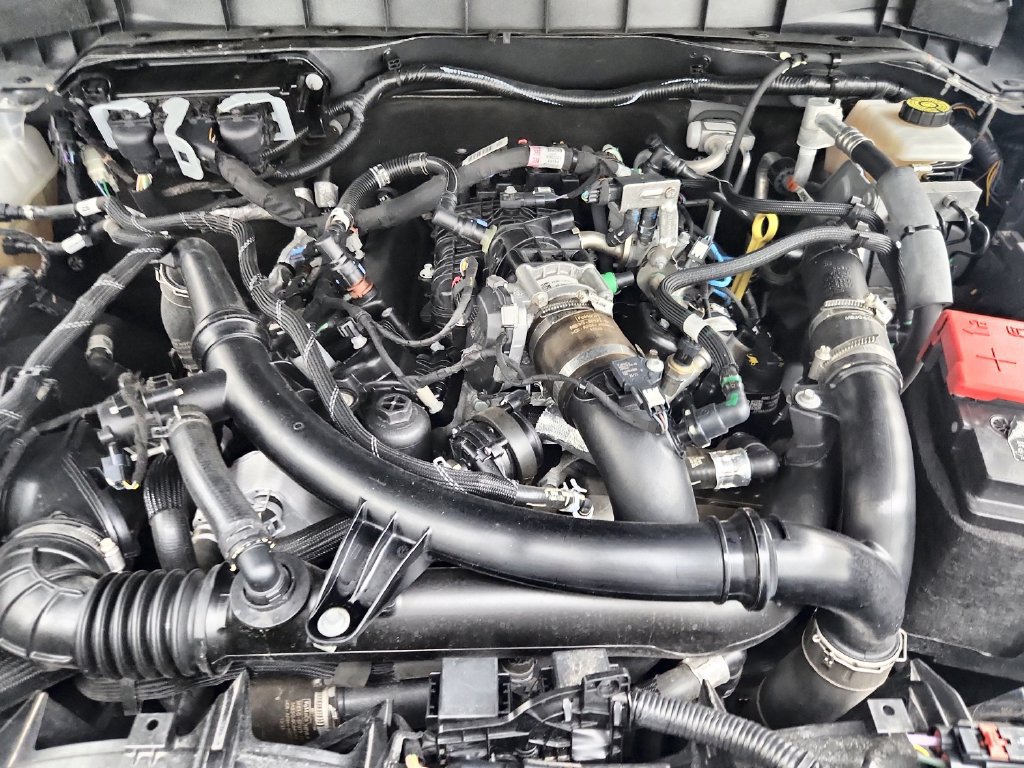 Used 2023 Ford Bronco Wildtrak AWD/4WD image 38