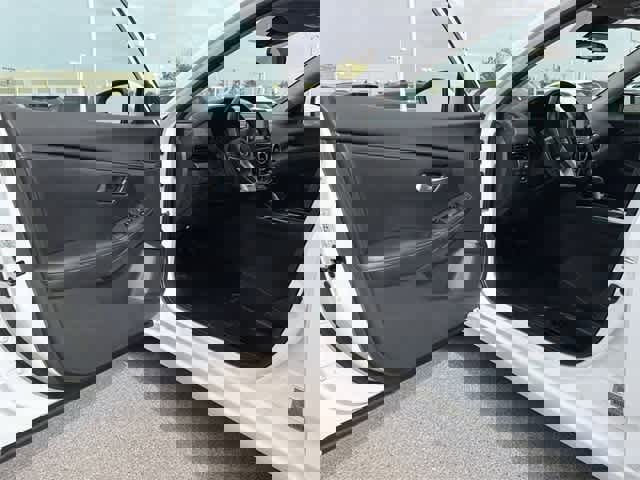 Used 2022 Nissan Sentra SV image 16