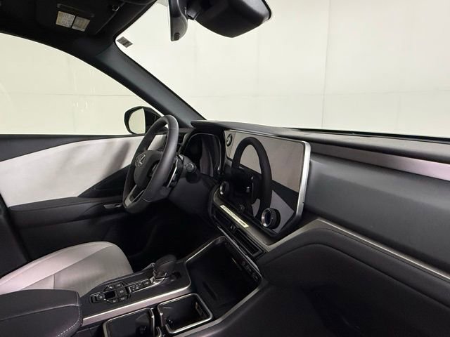 New 2026 Lexus TX 350 AWD image 33
