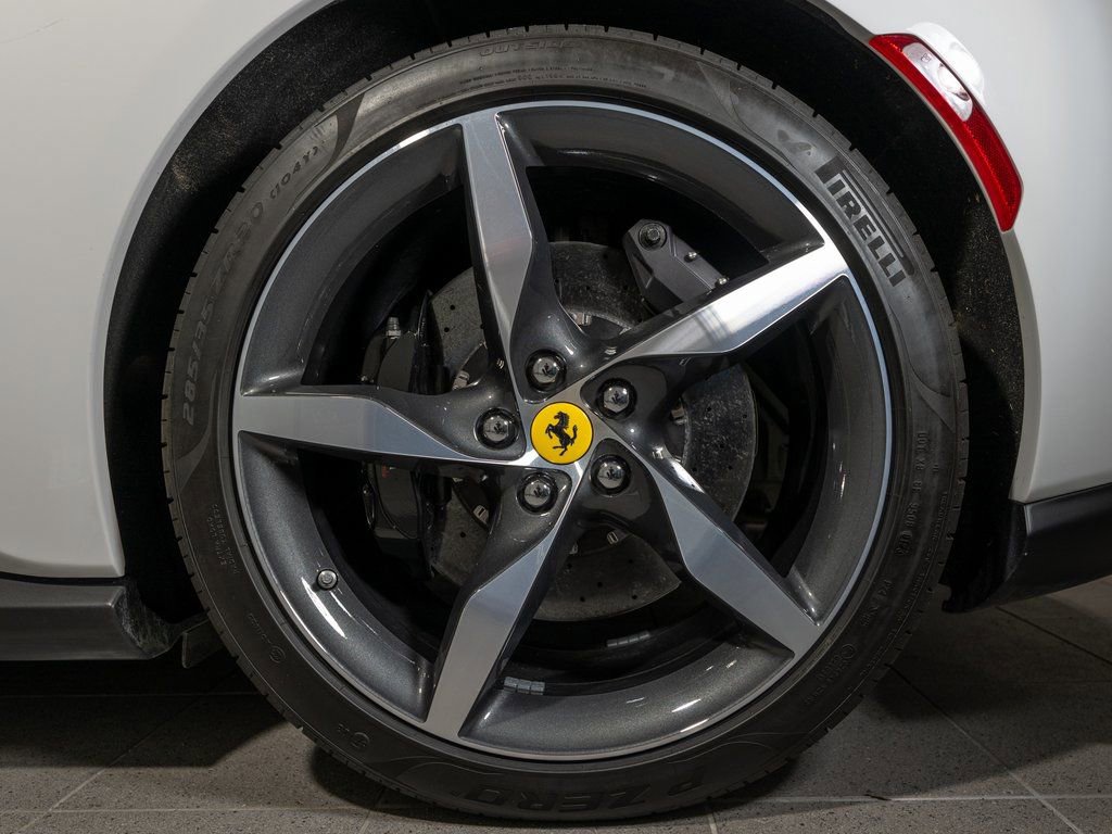 Certified 2023 Ferrari Portofino M image 33